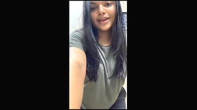 Gf showing boobs