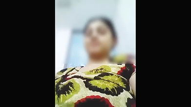 Showing boobs in indian girl sex