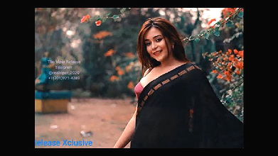 Big boobs model Rimpi sexy photoshoot