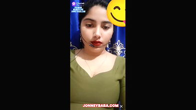 Munni chamet nude boobs exclusive