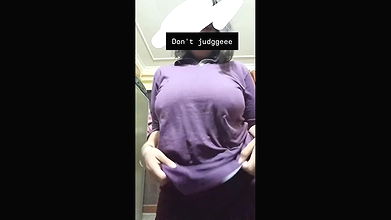 Sexy Chubby Girlfriend Showing Big Boob Pussy Ass