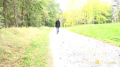 Ali Bordeaux watches her piss streams flowing