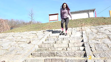 Antonia Sainz pisses down stone steps