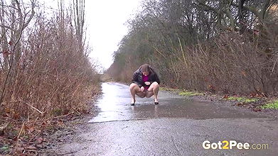 Antonia Sainz suffers from piss desperation