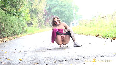 Barbara Bieber enjoys a messy outdoor pee