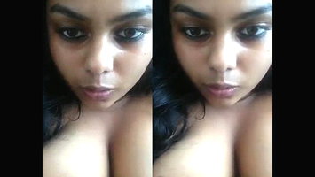 Beauty wife Boobs rubbing self video