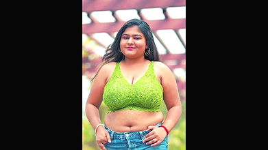 Megha Das Ghosh Flaunting Sexy Armpits & Navel in Green Bra & Shorts