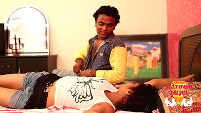 Bewafa Patni Hot Romance With Young Boy 720p