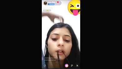 Anaya Khan chamet 1