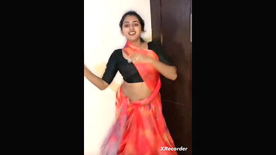 Parvathy Arun hot tango saree live