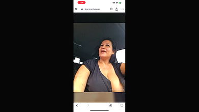 KeilyMadam show her big boobs to stranger in car