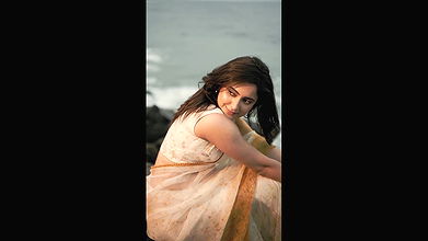 Serial Actress Ayesha sexy boobs armpit hip show in saree