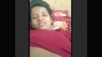 Cute Girl Showing Pussy