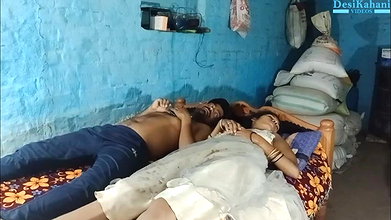 an biwi ki bistar par chudai wali Desi Village Sex Video