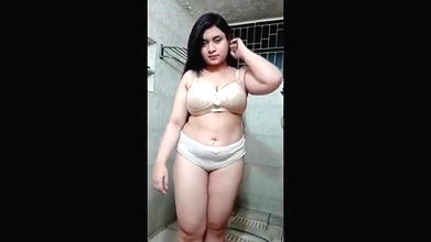 Desi Girl Riya Stripping in Bathroom and Squirting Mydesi net