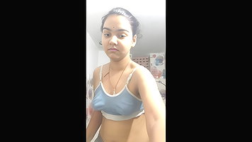 dusky girl nude show