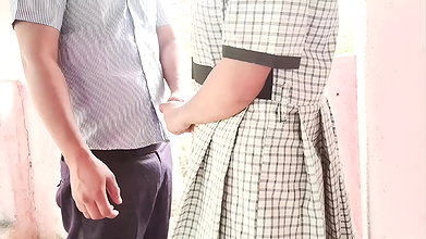 Indian college girl hard fucking in outdoor