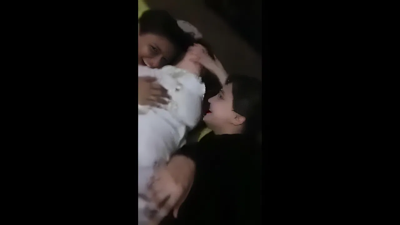 dirty talk lesbian girl