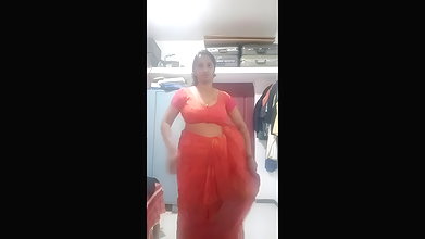 saree bhabhi nude show on cam