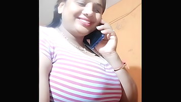 Bhabhiji showing sidepose