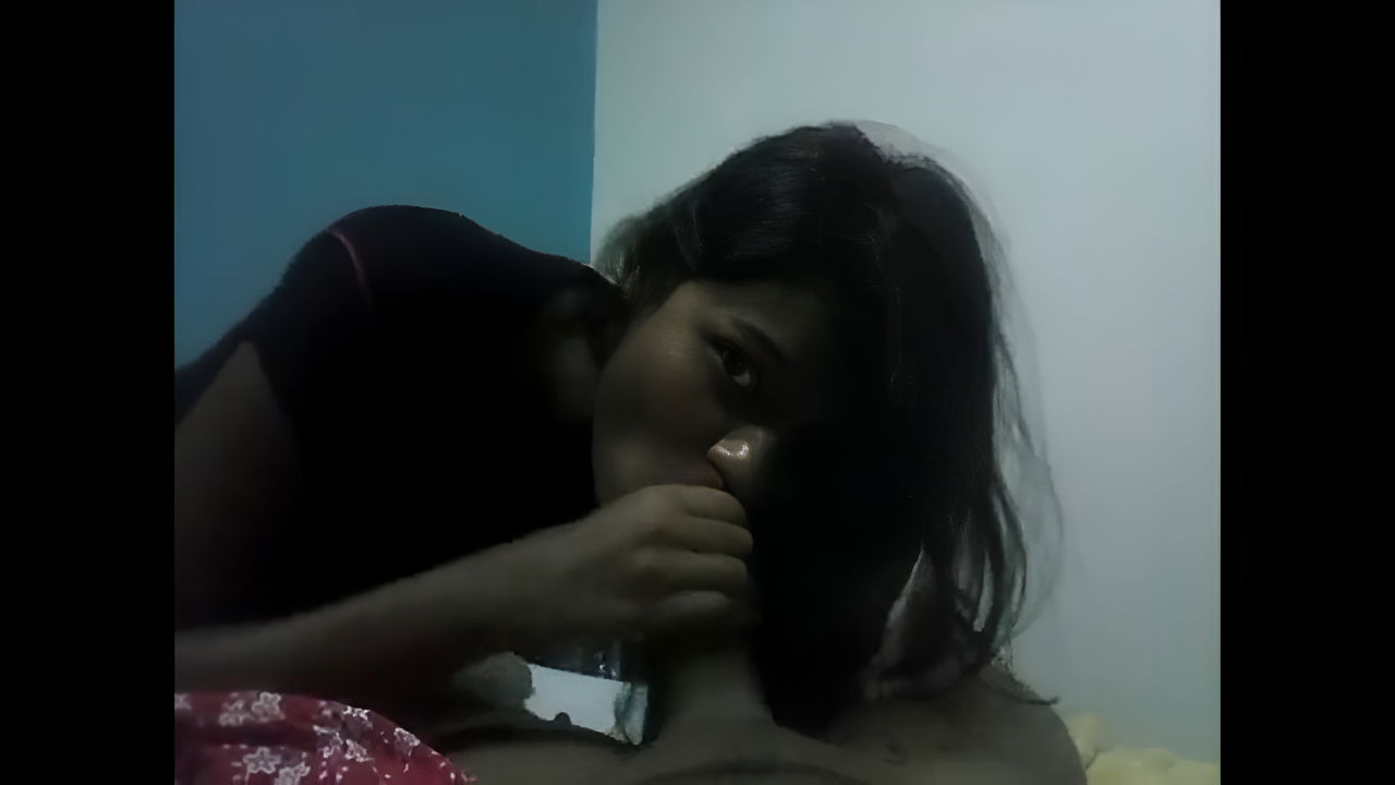 slim girl sucking big dick