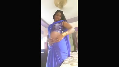 saree uthake bhabhi chut ragdi