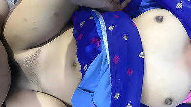 blue saree bhabhi fucked