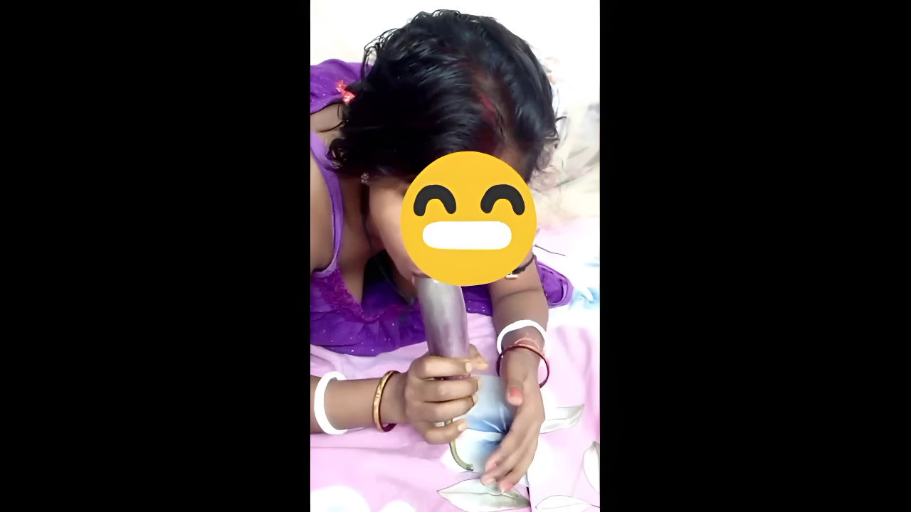 pussy fucking with brinjal