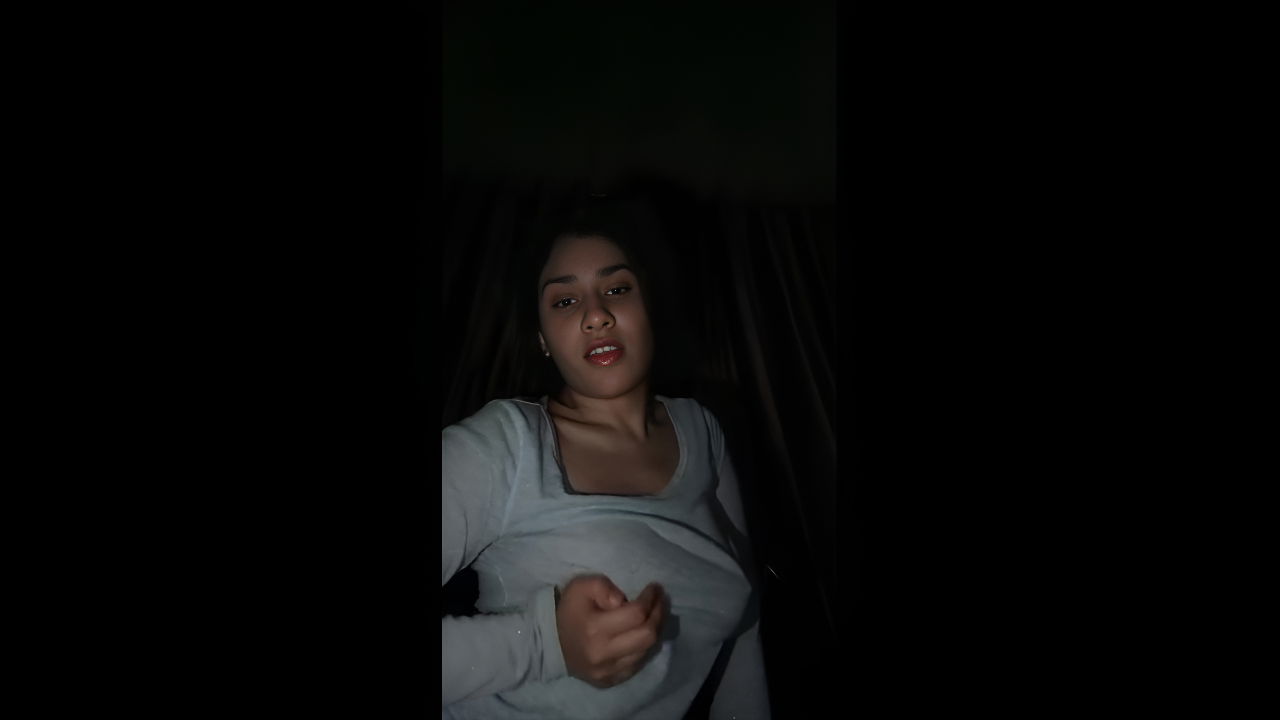 Horny Sexy Figure Babe Showing Nude Dancing 4