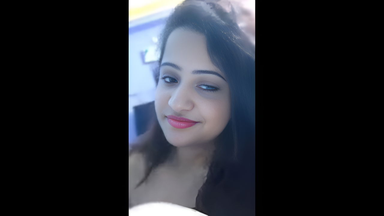 Beautiful Sexy Bengali Soumita Boudi