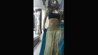 Big ass horny Indian