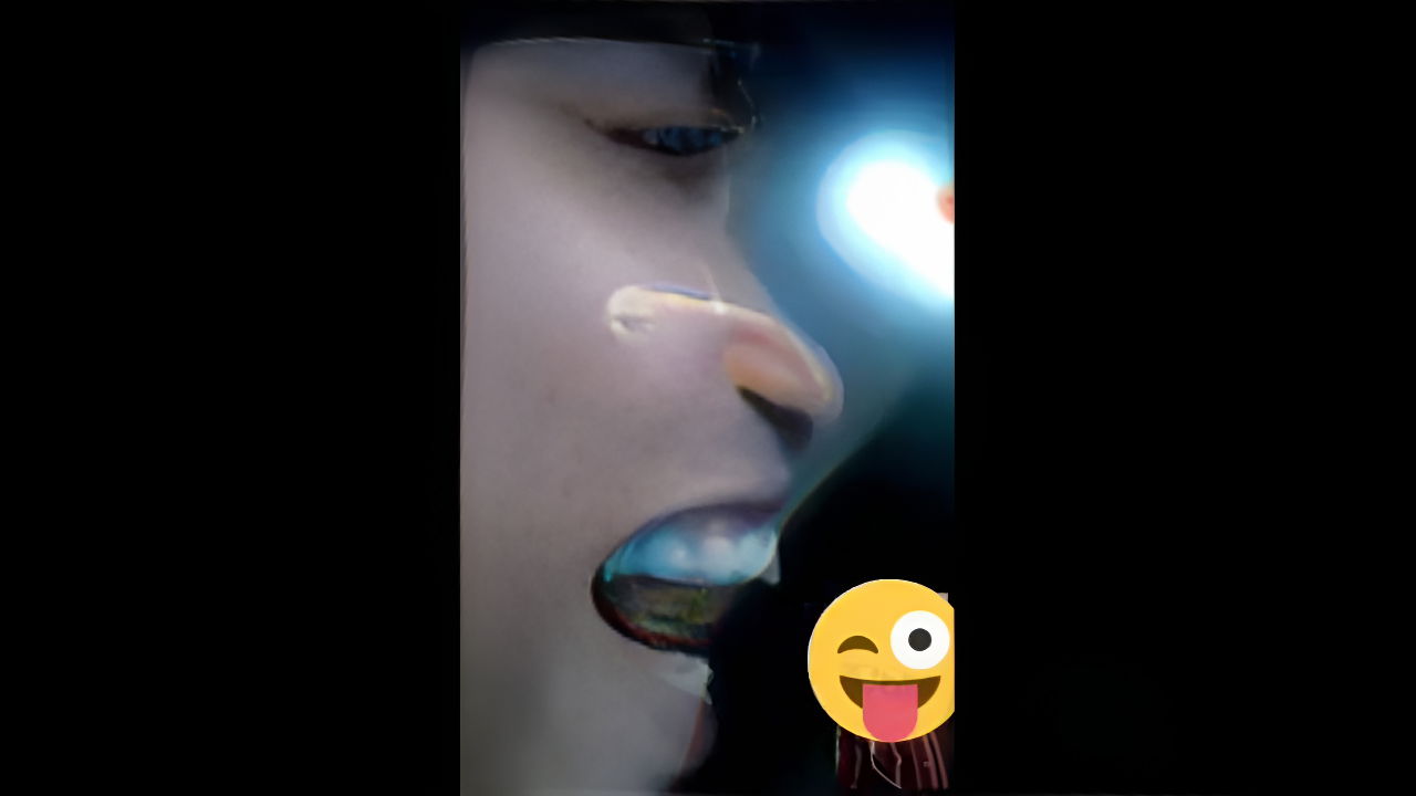 teen girl showing round boob