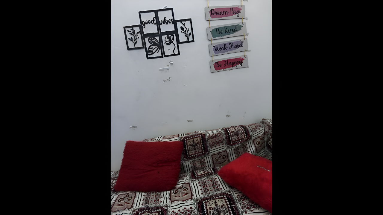 Full Nude Sexy Girl Hairy Pussy Fingering