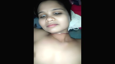 Gaon Ki Ladki Ko Akele Bula Ke Choda Dard Ka Maza Lete Hue