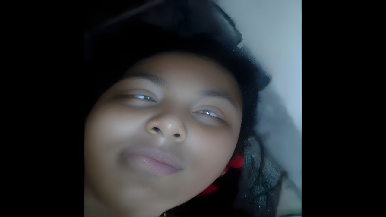 Ankhen Band Karke Chudai Ka Maza Leti Hui Gf