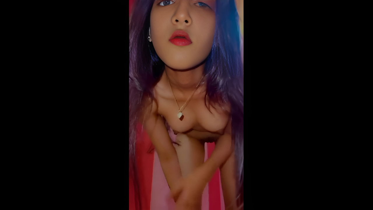 young girl nude pussy rub