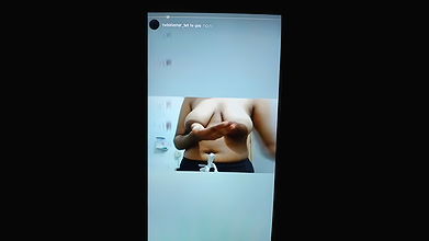 shaggy boobs horny gf oil applying boobs