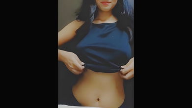 cute boobs showing girlfriend