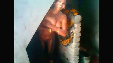 nude bath recorded by pervert guy