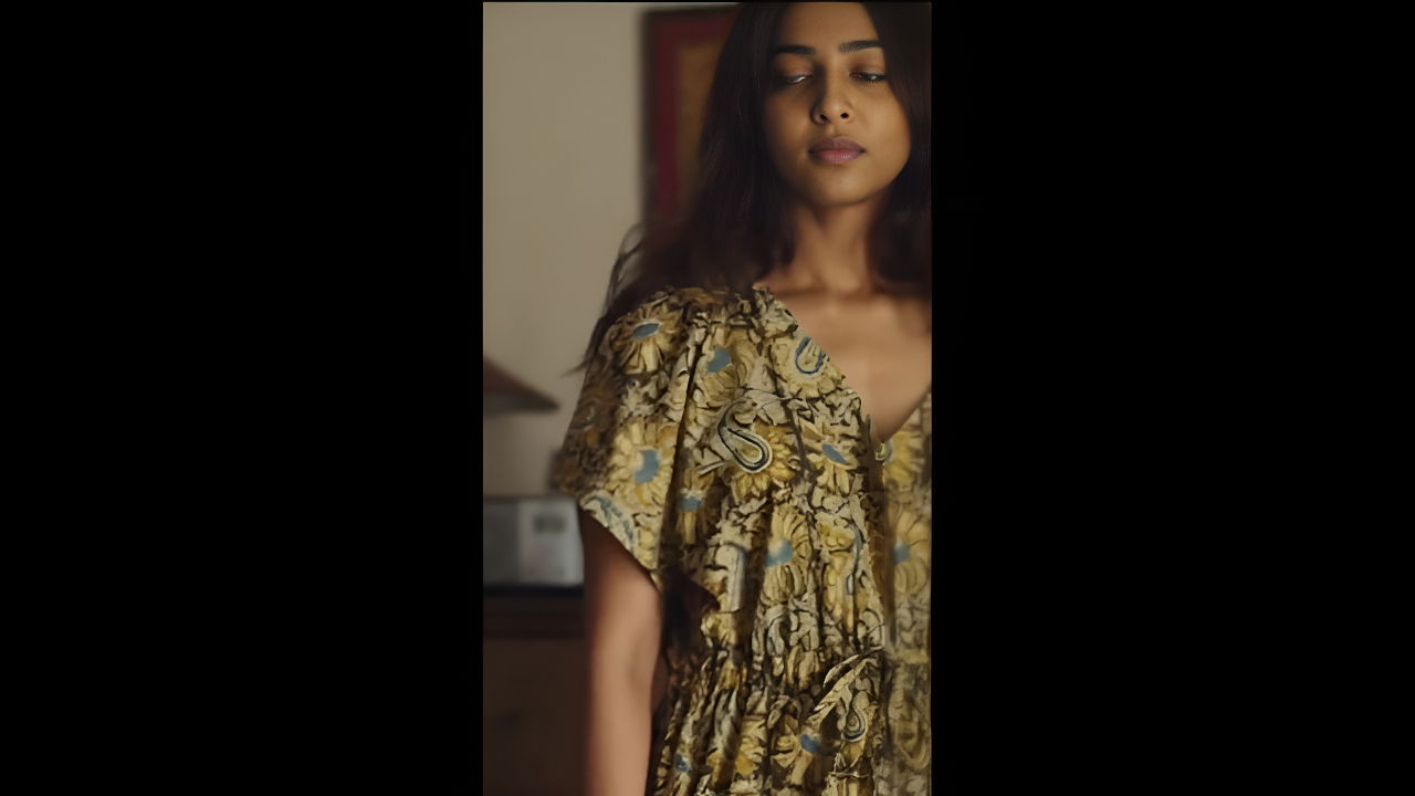 actress rathika apte pussy show