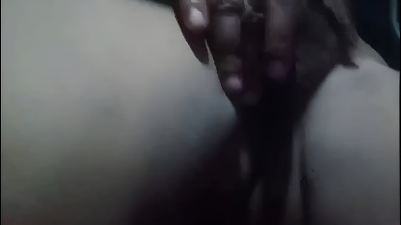 aunty self show pussy and back