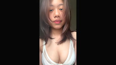 cute girl boobs show