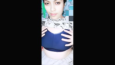 indian gorgeous mole girlfriend showing her boobs pussy online leaked video clip
