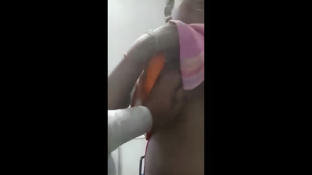 Hindi office sex scandal MMS video