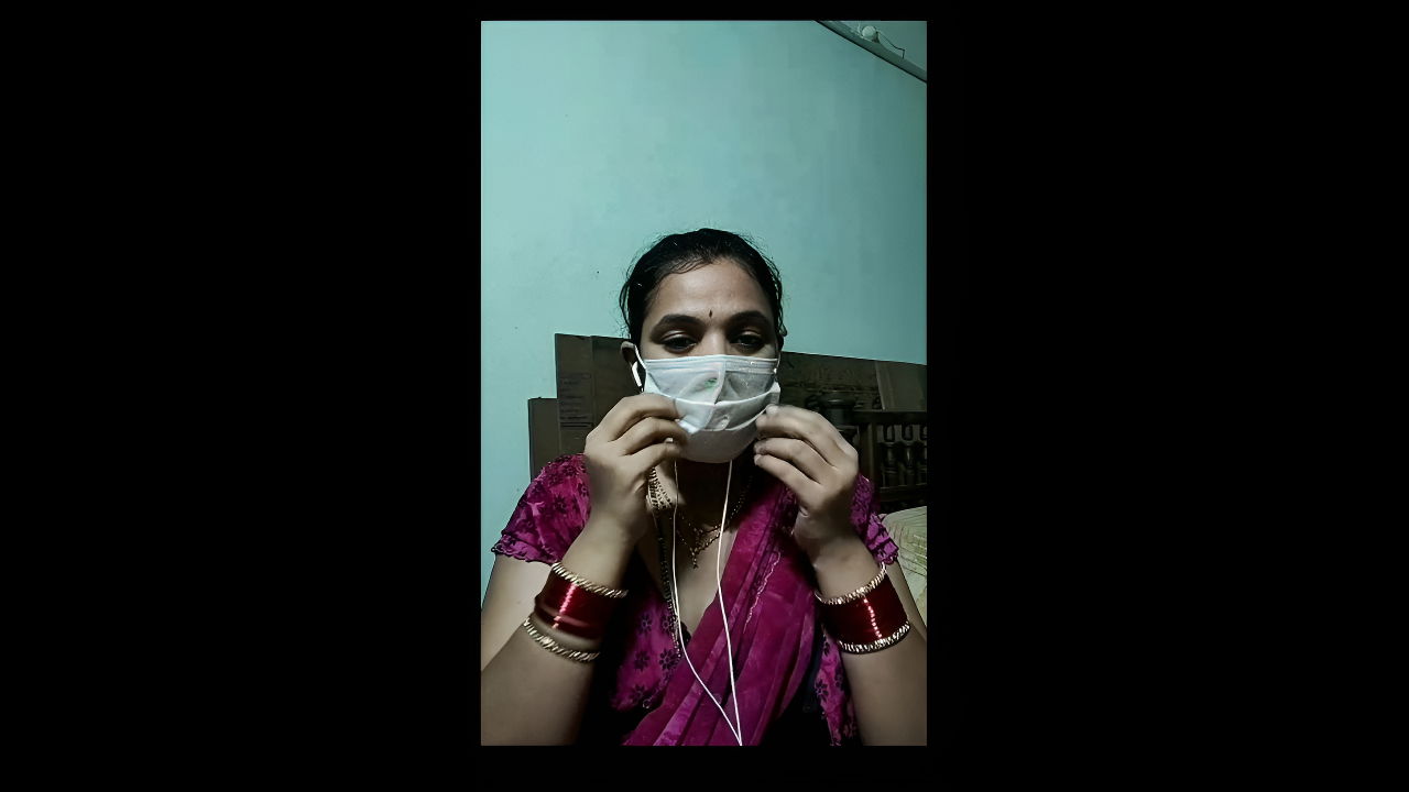 Bhavyasri Aunty Hot Boobs showing