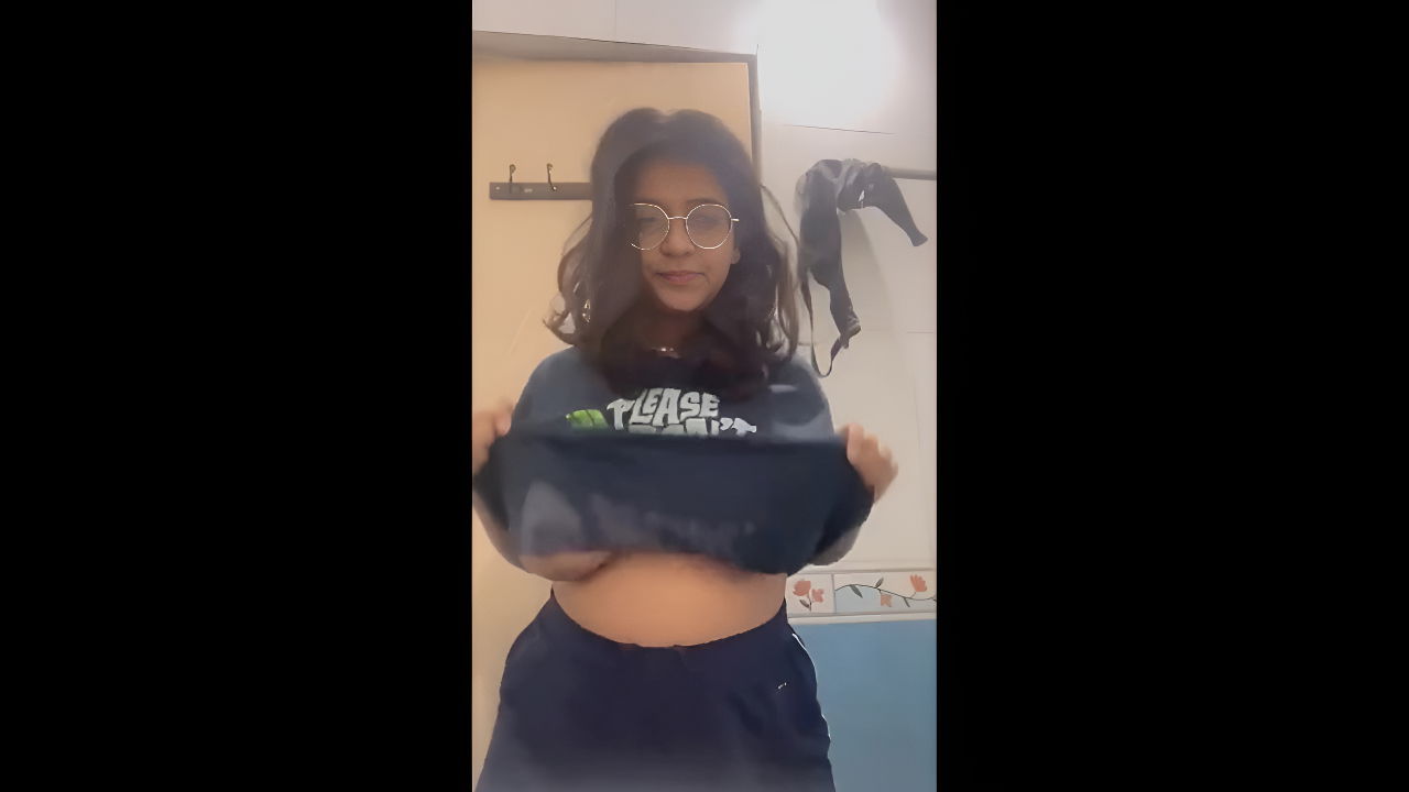 big boobs cute girl show