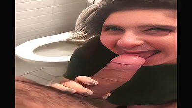 wash room mein chudai