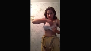 bathroom mein nangi video banayi