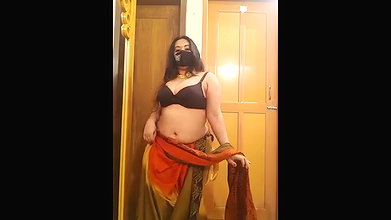 Sexy Bhabhi Dance Show