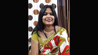 Sexy Aunty Boobs and Pussy Show to Fan